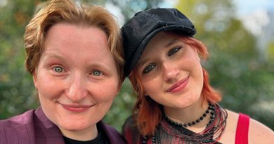 EIN TOCHTER-MOM-GESPRÄCH